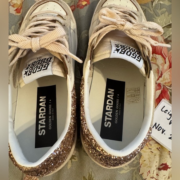 Golden Goose Women's Stardan Size 38 Cream/Gold/Tan with Gold Glitter Star! - Picture 6 of 12